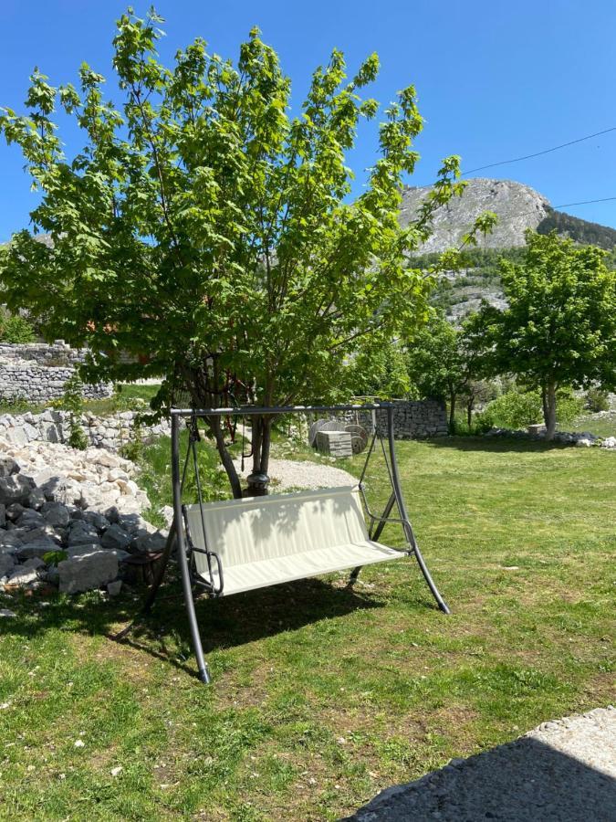 Guest House Markovic Lovcen Цетине Экстерьер фото