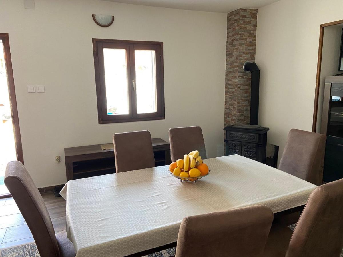 Guest House Markovic Lovcen Цетине Экстерьер фото